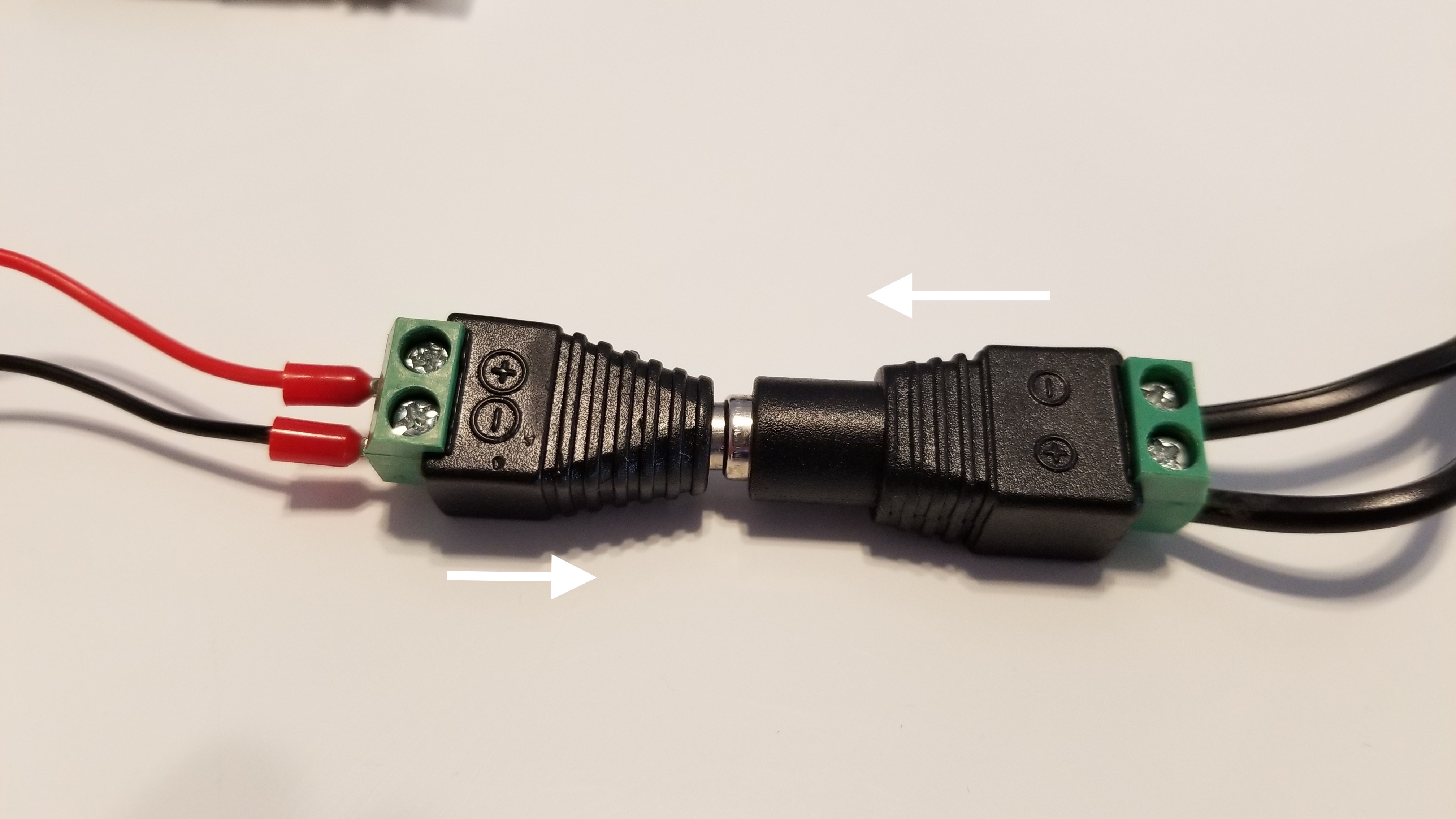 push the male and female connectors together